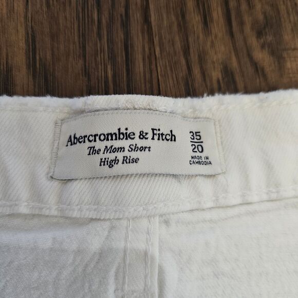 Abercrombie & Fitch Women’s The Mom Shorts Size 35/20 High Rise White Denim - Picture 3 of 7